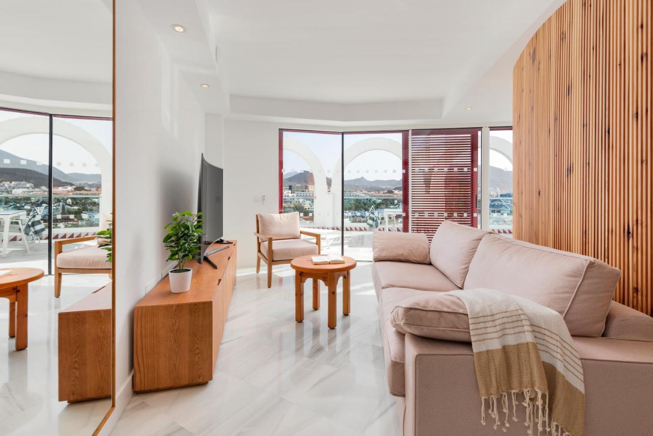 Tower Suites By Upper Luxury Housing - Parque Santiago Playa de las Americas  Exteriör bild